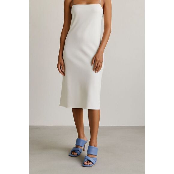 Kiro. Pamplona Leather Heeled Square Toe Sandal in Nappa Sky Blue Size 39 - Picture 12 of 12